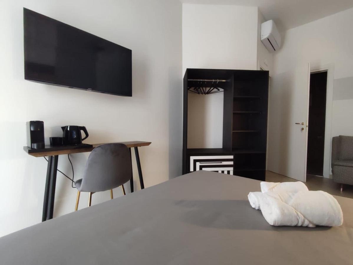 Matteotti Rooms มาเตรา ภายนอก รูปภาพ