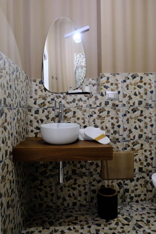 Matteotti Rooms มาเตรา ภายนอก รูปภาพ