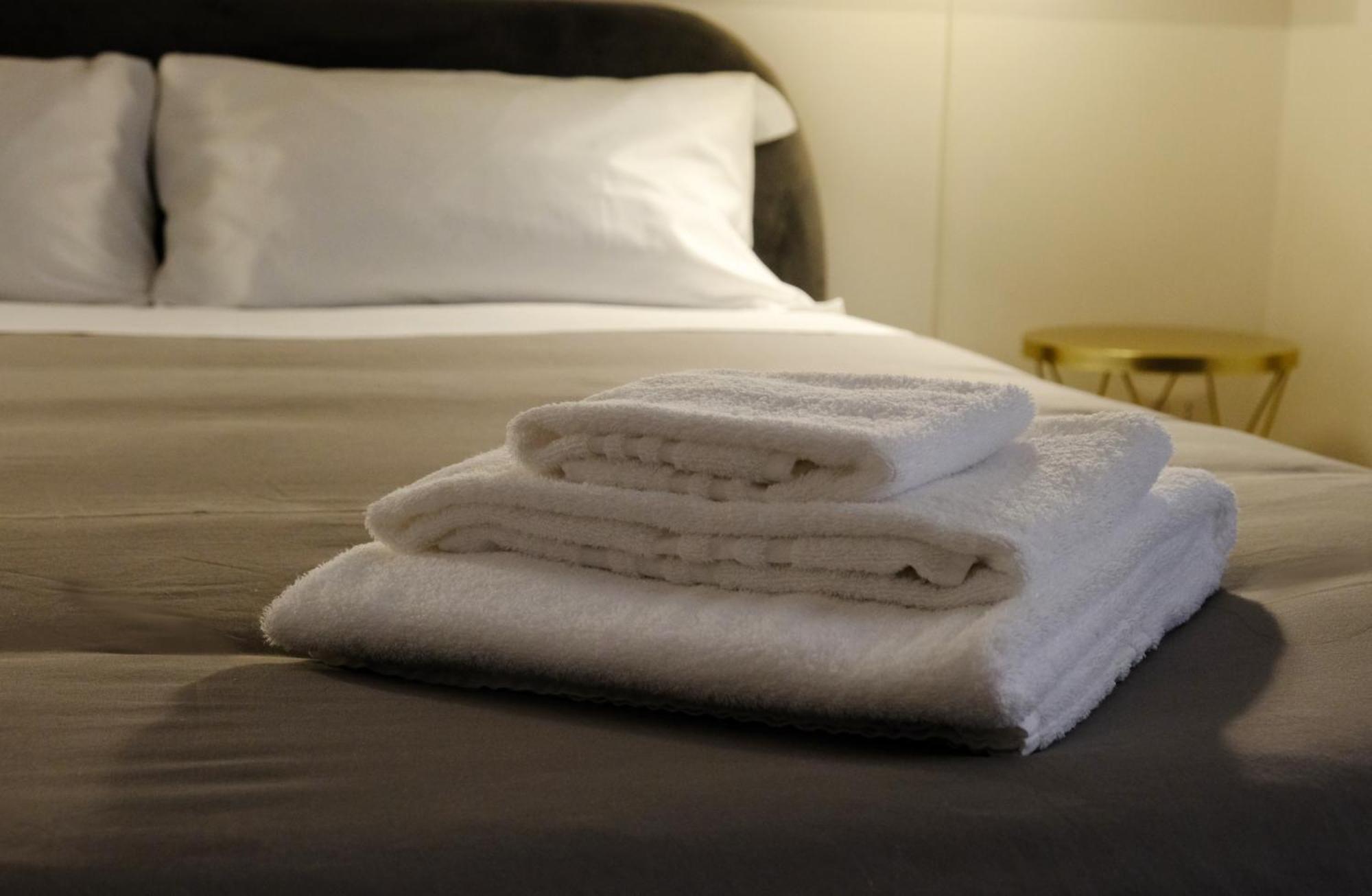 Matteotti Rooms มาเตรา ภายนอก รูปภาพ